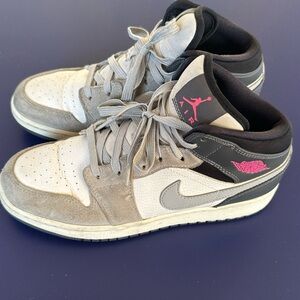 Nike Jordan youth grey/white/pink